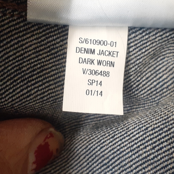 Old Navy classic Denim Jacket In Dark WORN Wash Sz M - Picture 9 of 9